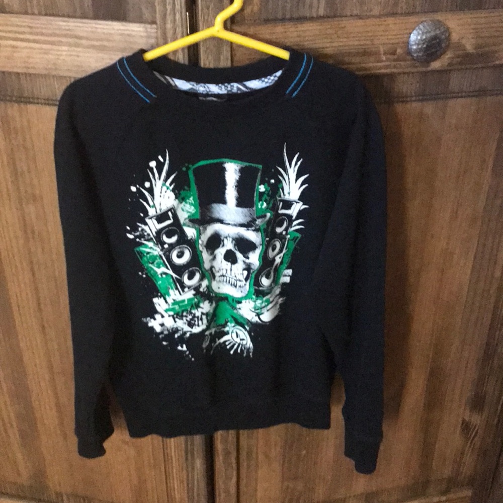 Boy’s sweatshirt